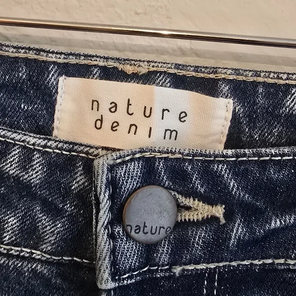 Nature Denim Mom Jeans - Picture 2 of 4